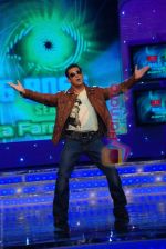 Salman Khan at Big Boss 4 elimination round on 8th Oct 2010 (2).JPG