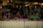 Arjan Bajwa, Shruti Pathak at Talent Hunt Ekdum loaded in Oberoi Mall on 12th Oct 2010 (8).JPG