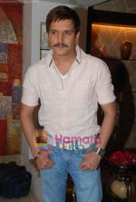 Jimmy Shergill on the sets of Sony_s Aahat in Malad on 18th Oct 2010 (7).JPG