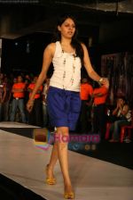  at Vero Moda model auditions in Bandra on 22nd Oct 2010 (30).JPG