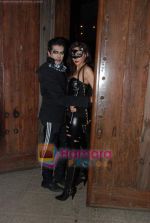 Rocky S at Hrithik Roshan_s Halloween Party in  Juhu Residence on 24th Oct 2010 (9).JPG