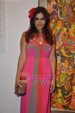 Nisha Jamwal at Rekha Burman_s art show in Jehangir Art Gallery on 25th Oct 2010 (9).JPG