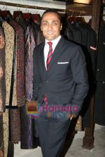 Rahul Bose at Arjun Khanna_s store launch in Colaba on 27th Oct 2010 (6).JPG