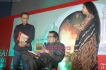 Manoj Kumar at Mami Closing ceremony in Chandan Cinema on 28th Oct 2010 (16).JPG