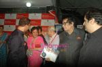 Manoj Kumar at Mami Closing ceremony in Chandan Cinema on 28th Oct 2010 (4).JPG