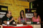 Sonam Kapoor unveils Dog Send-The story of Simba book in Kemps Corner, Mumbai on 28th Oct 2010 (19).JPG