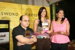 Sonam Kapoor unveils Dog Send-The story of Simba book in Kemps Corner, Mumbai on 28th Oct 2010 (27).JPG