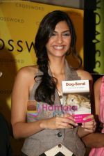 Sonam Kapoor unveils Dog Send-The story of Simba book in Kemps Corner, Mumbai on 28th Oct 2010 (31).JPG