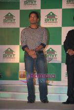 Sachin Tendulkar the new brand ambassador of Amit Enterprises in Garnd Haytt on 30th Oct 2010 (2).JPG