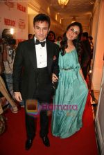 Kareena Kapoor, Saif Ali Khan at Hello magazine Hall of Fame in Taj Hotel on 31st Oct 2010 (2).JPG