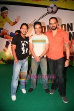 Shreyas Talpade, Tusshar Kapoor, Rohit Shetty promote Golmaal 3 in Inorbit Mall on 31st Oct 2010 (10).JPG