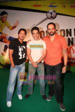 Shreyas Talpade, Tusshar Kapoor, Rohit Shetty promote Golmaal 3 in Inorbit Mall on 31st Oct 2010 (9).JPG