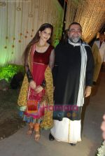 at Vivek and Priyanka Oberoi_s wedding reception in ITC Grand Maratha, Mumbai on 31st Oct 2010 (146).JPG
