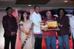 Ashutosh Gowariker at the music launch of Marathi film Sumbarn in MIG Club on 1st Nov 2010 (5).JPG