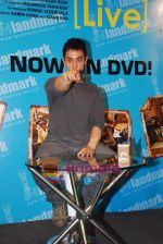 Aamir Khan at Peepli Live DVD launch in Palladium on 5th Nov 2010 (28).JPG