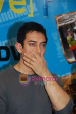 Aamir Khan at Peepli Live DVD launch in Palladium on 5th Nov 2010 (4).JPG