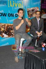 Aamir Khan at Peepli Live DVD launch in Palladium on 5th Nov 2010.JPG