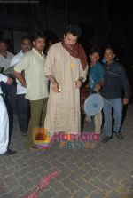 Anil Kapoor celebrates Diwali at home in Juhu on 6th Nov 2010 (3).JPG