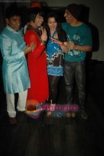 Rohit Verma, Raju Shrivastav, Poonam Dhillon, Vindhu Dara Singh at Rohit Verma_s bday bash in Twist on 7th Nov 2010 (65).JPG