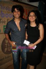 at the launch of WTF restaurant in Versova on 11th Nov 2010 (17).JPG