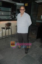 Alok Nath at Bidaai serial season 1 completion bash in Vie Lounge on 12th Nov 2010 (3).JPG