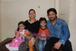 Arshad Warsi, Maria Goretti with Golmaal 3 team celebrates with kids in Fame on 14th Nov 2010 (10).JPG