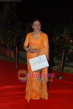Tanuja at Child Reach NGO event in Club Millennium on 19th Nov 2010 (97).JPG
