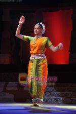 Esha Deol perform together in Ravindra Natya Mandir on 20th Nov 2010 (10).JPG