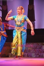 Hema Malini perform together in Ravindra Natya Mandir on 20th Nov 2010 (2).JPG