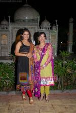 Sheeba, Divya Dutta at Vardhman fantasy theme park opening in Mumbai on 21st Nov 2010 (4).jpg