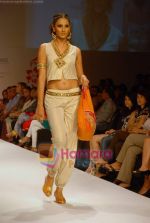 Model walk the ramp for Agarwalla & Vijay Golecha Show at The ABIL Pune Fashion Week Day 2 on 19th Nov 2010 (67)~0.JPG