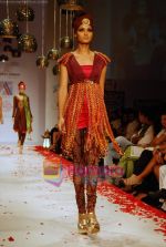 Model walk the ramp for Nivedita Saboo Show at The ABIL Pune Fashion Week Day 2 on 19th Nov 2010 (57).JPG