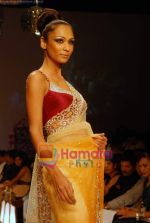 Model walk the ramp for Nivedita Saboo Show at The ABIL Pune Fashion Week Day 2 on 19th Nov 2010 (88).JPG