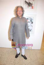 at Niladri Kumar_s art event hosted by Nisha Jamwal in Kalaghoda on 29th Nov 2010 (50).JPG