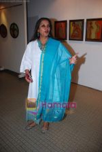 Shabana Azmi at Jatin Das art showcase in Jehangir on 30th Nov 2010 (2).JPG
