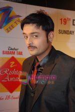 at Zee Rishtey Awards in MMRDA, Bandra on 4th Dec 2010 (19).JPG