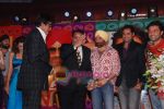 Kulraj Randhawa, Bobby Deol, Amitabh Bachchan, Dharmendra, Sunny Deol, Abhay Deol at Yamla Pagla Deewana music launch in Novotel, Mumbai on 9th Dec 2010 (71).JPG