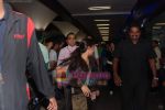 Rani Mukherjee return from Bangladesh concert in Mumbai Airport on 10th Dec 2010 (2).JPG