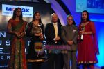 at CNBC India Business Awards in Grand Haytt on 11th Dec 2010 (35).JPG