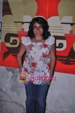 Niharika Khan at Divya Thakur art event in Mumbai on 15th Dec 2010.jpg