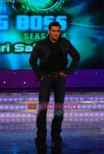 Salman Khan on the sets of Big Boss on 17th Dec 2010 (6).JPG