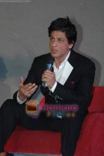 Shahrukh Khan at the new NDTV show show Jhor Ka Jhatka in Grand Hyatt, Mumbai on 17th Dec 2010 (67).JPG