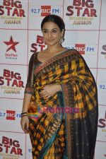 Vidya Balan at Big Star Awards in Bhavans Ground on 21st Dec 2010 (4)~0.JPG