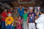 Ajay Devgan promotes Toonpur Ka Superhero in Oberoi Mall on 22nd Dec 2010 (15).JPG