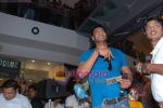 Ajay Devgan promotes Toonpur Ka Superhero in Oberoi Mall on 22nd Dec 2010 (7).JPG