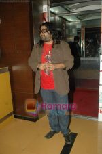 Pritam Chakraborty at Dil To Baccha Hai Ji music launch in Cinemax on 23rd Dec 2010 (2).JPG