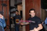 Salman Khan at Anil Kapoor_s bday bash in Juhu on 23rd Dec 2010 (8).JPG