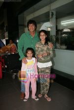 Chunky Pandey spotted at Airport in International Airport, Mumbai on 3rd Jan 2011 (5).JPG