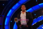 Salman Khan at Big Boss season 4 grand finale on 8th Jan 2011 (17).JPG
