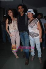 Anushka Sharma, Akshay Kumar, Hard Kaur at Patiala House Music Launch on 9th Jan 2011 (4).JPG